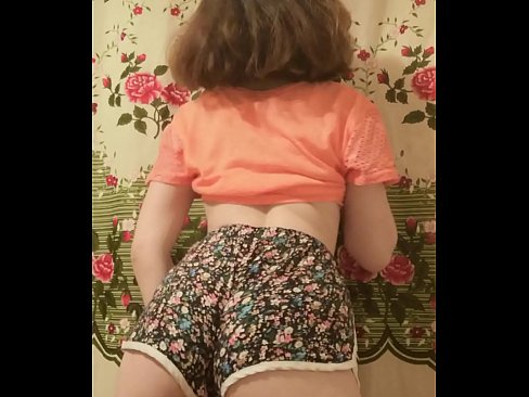 ❤️ Leanbh óg sexy ag baint dá shorts ar cheamara ❤️  Porn vk  ag ga.recetasketo.top
